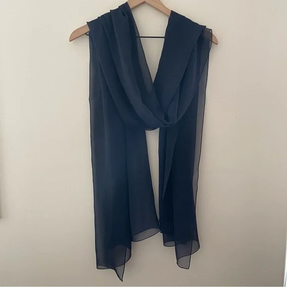 Morgane Le Fay Navy Silk Caelia Dress - Picture 7 of 10